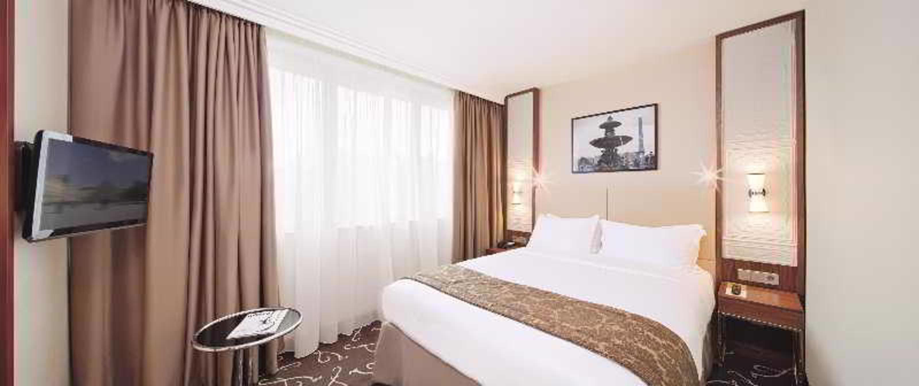 Crowne Plaza Paris - Neuilly, An Ihg Hotel Exteriér fotografie